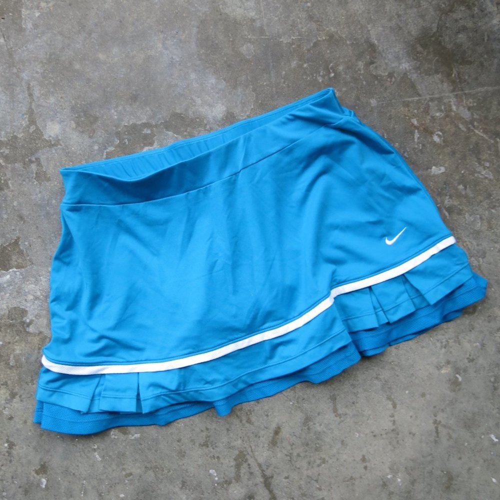 Nike blue tennis skirt